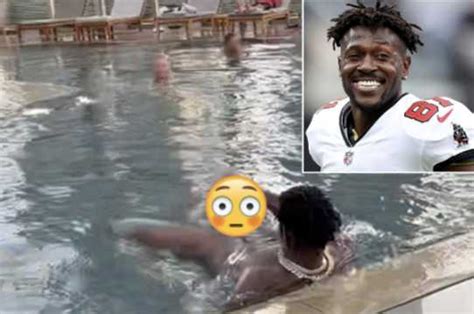 antonio brown leaked|Antonio Brown Exposes Himself to Hotel Guests at Swimming。